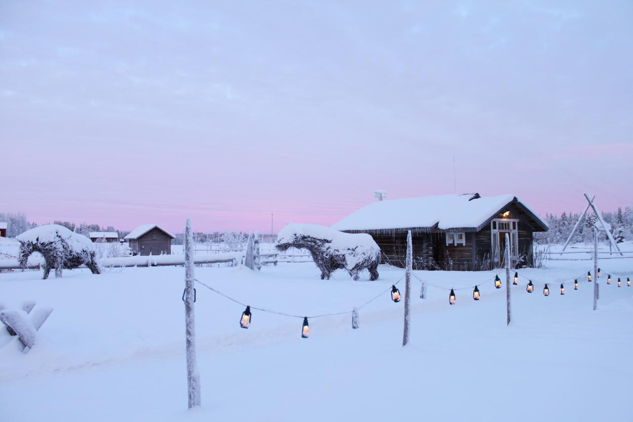 Elves Village Hotel Köngäs Bagian luar foto