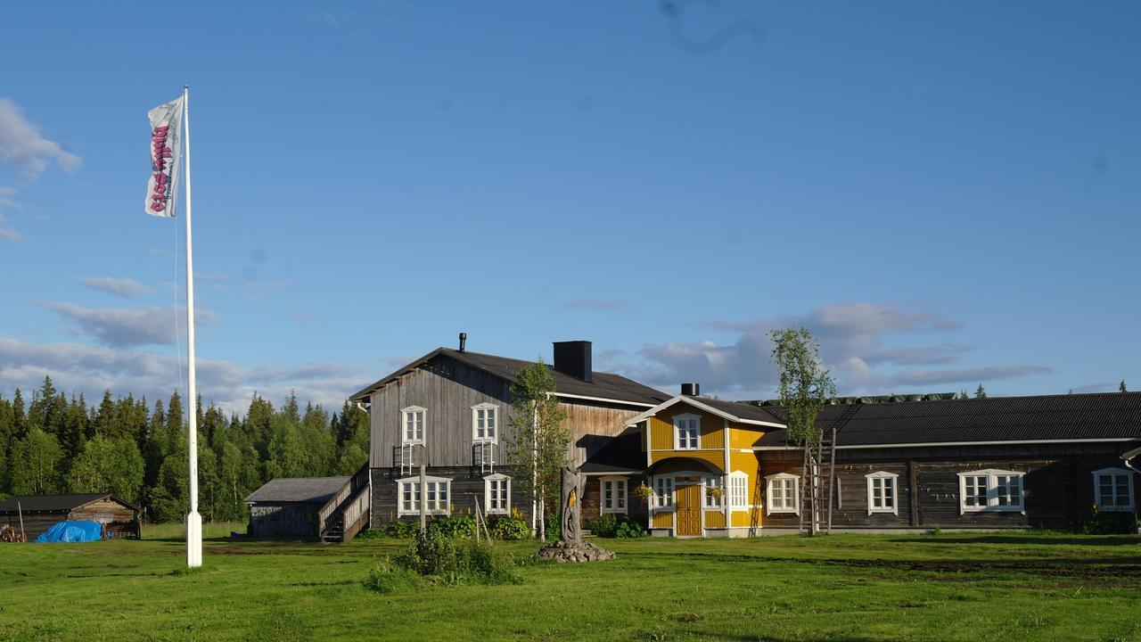 Elves Village Hotel Köngäs Bagian luar foto